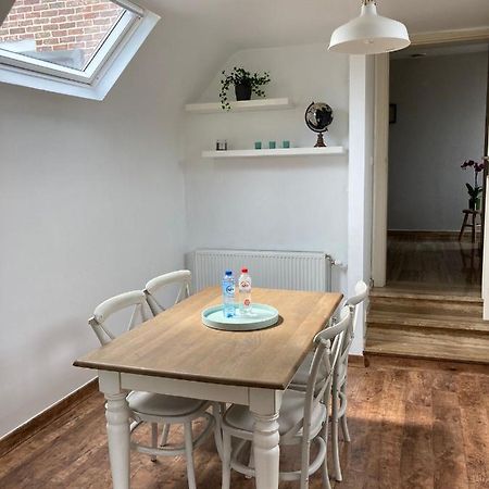 Rustig Appartement In Het Groen Met Terras Kontich المظهر الخارجي الصورة