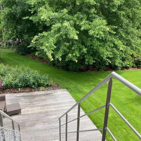 Rustig Appartement In Het Groen Met Terras Kontich المظهر الخارجي الصورة