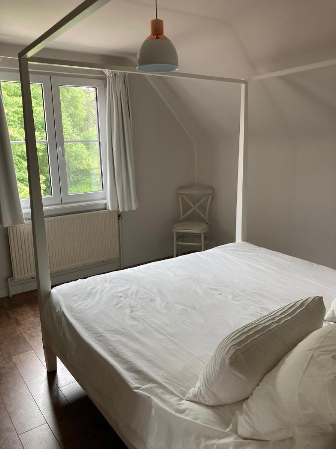 Rustig Appartement In Het Groen Met Terras Kontich المظهر الخارجي الصورة